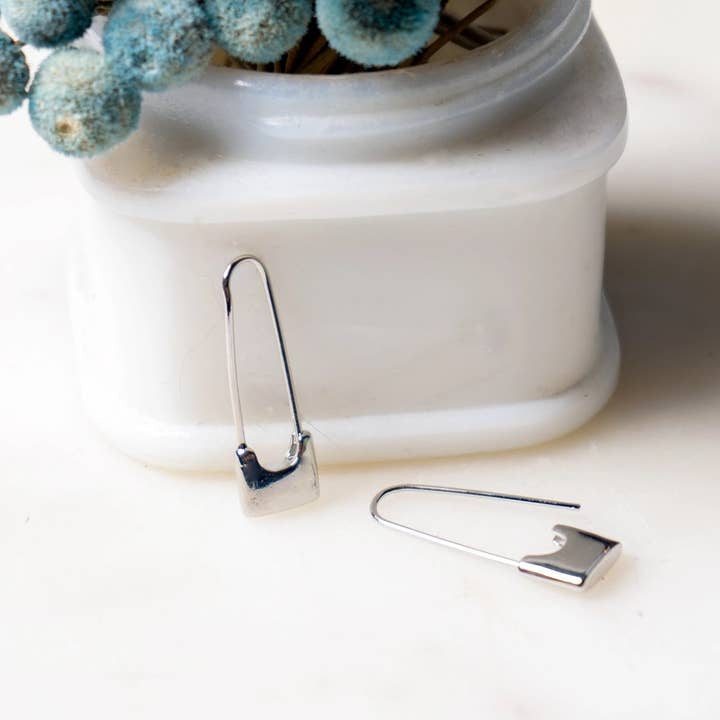 Earrings | Sid Safety Pin | Peter and June