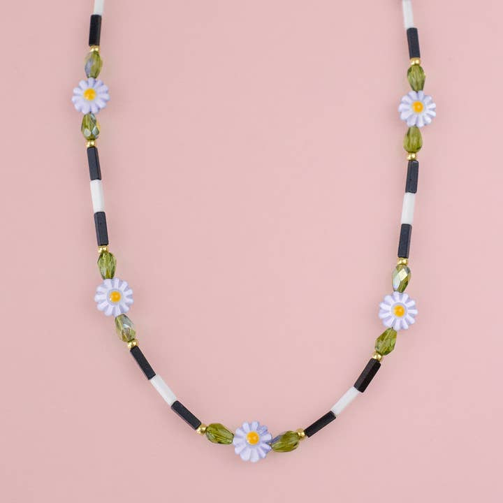 Lavender Daisy Beaded Necklace | Jill Makes - Jewelry