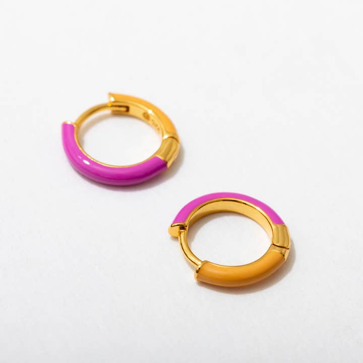 Two Toned Huggie Hoops | Larissa Loden - Pink/orange